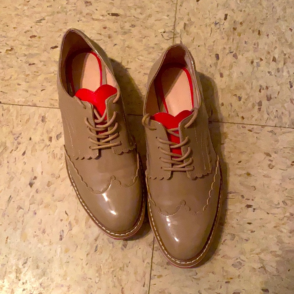 Zara heart tongue platform